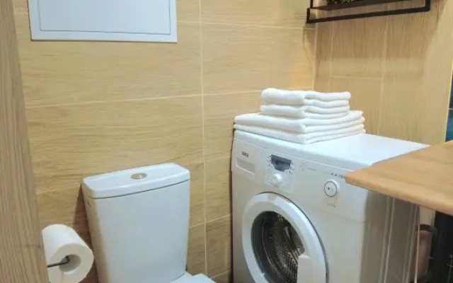 Apartments Queenstay Tropikana Na Voykovskoy