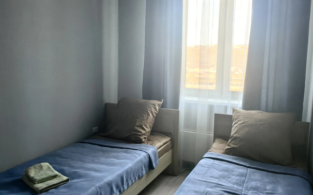 Uyutnaya Trekhkomnatnaya V 18 Kvartale Flat