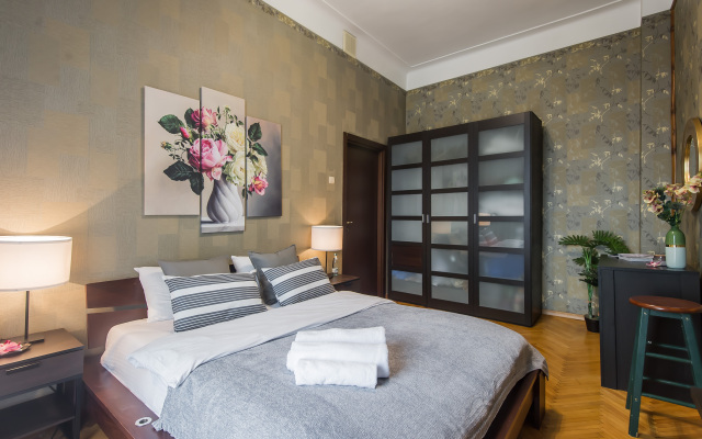 Gm Chetverka V Dome Na Naberezhnoy U Kremlya Apartments