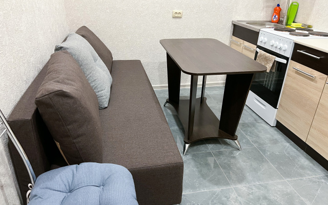 Odnokomnatnye na ulice Oktyabryskoy Apartments