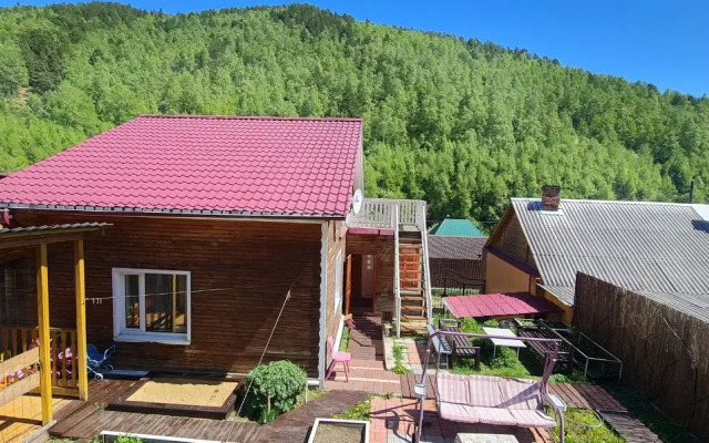 Solntse Guest house