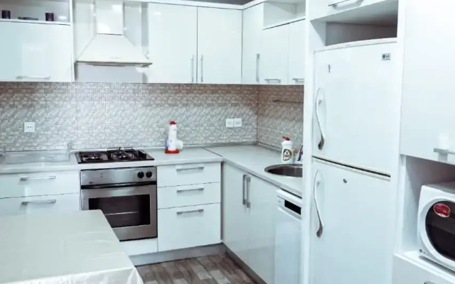 F1 View in Boulevard 1 Apartments