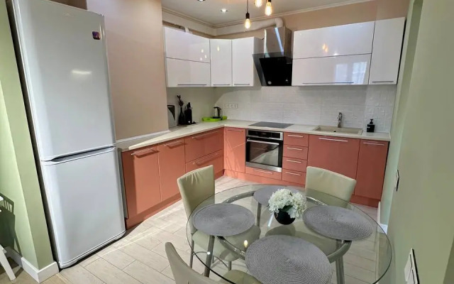 Ady Lebedevoy 47 Flat
