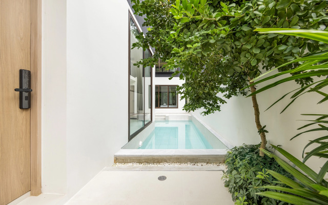 Qabalah 2BR Villa, Pool & Rooftop near Bangtao Villa