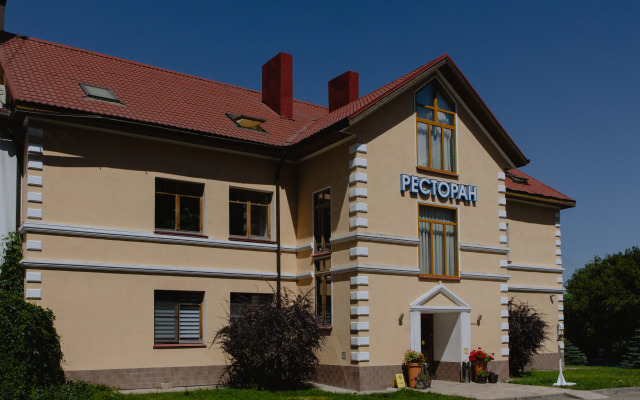 Отель 40-й Меридиан Яхт-клуб