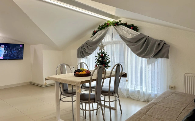 Апартаменты 1 Стандарт на мансардном этаже