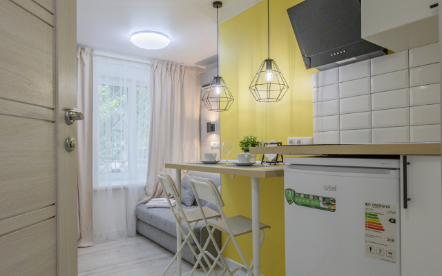 Dizayn Studiya Yellow Vozle Metro Kolomenskaya Apartments