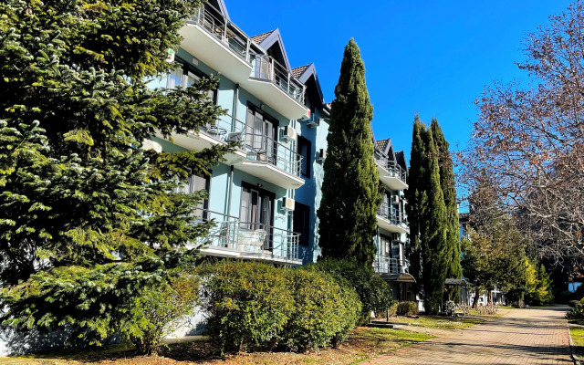 V Botanicheskom Sadu 7 Minut Do Plyazha Apartments