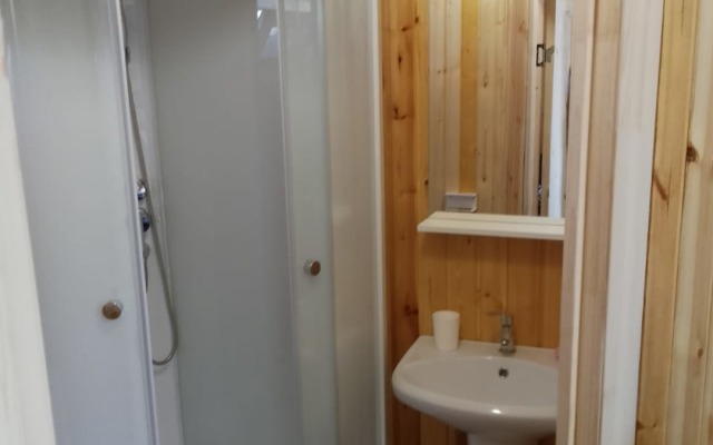 Гостевой дом Эльтон Хаус