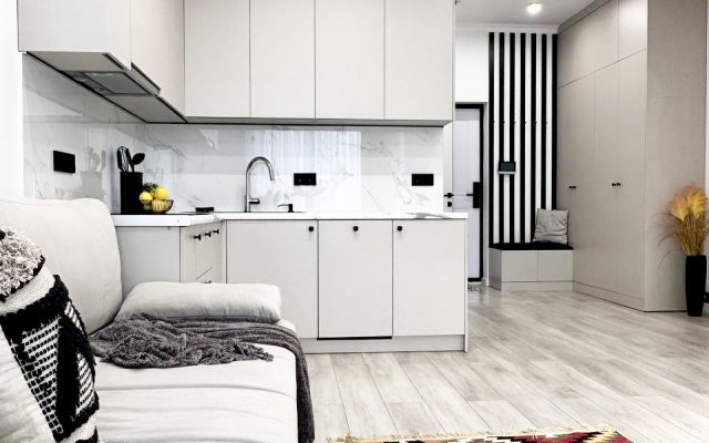 Апартаменты 158/4 Комфорт сити с двуспальной кроватью, диваном и красивым видом