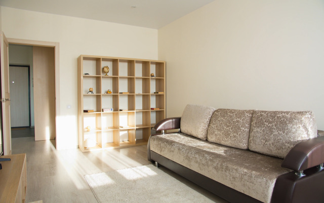 Na Prospekte Lenina 124 Apartments