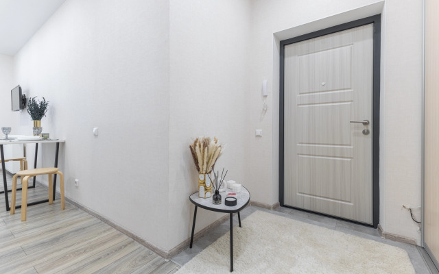 Comfort Home Na Chetaeva 43a Apartments