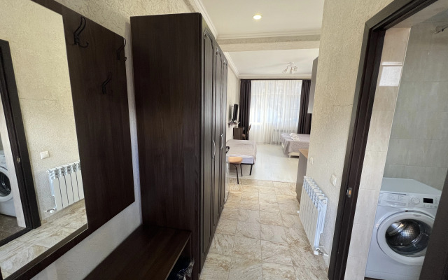 Mountain Hill Apartment