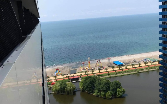 Апартаменты Orbi city Roman