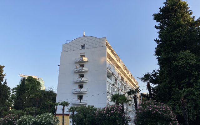 Golden Holiday Hotel
