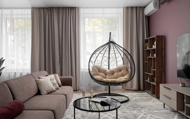 Квартира GM Apartments у Патриарших Прудов с Тремя Спальнями