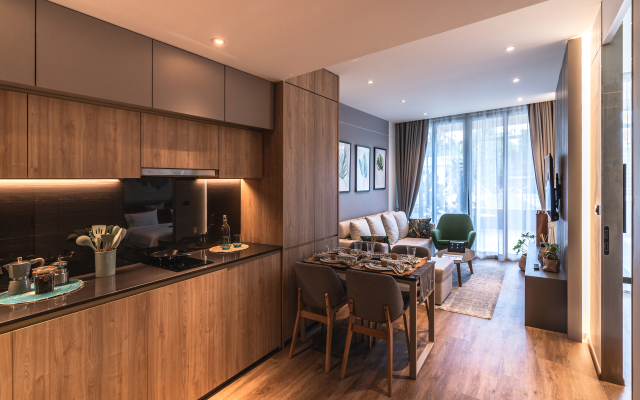 V 600 Metrakh Ot Plyazha Bangtao Apartments