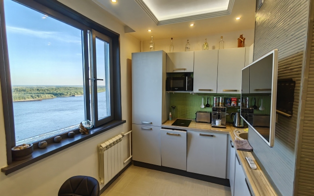 Квартира на Набережной с Видом на Юганский Заповедник