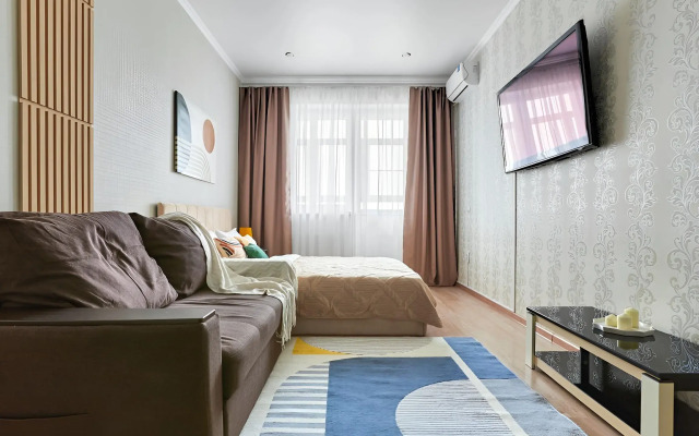 Uyutnaya dvukhkomnatnaya nedaleko ot parka Galitskogo Flat
