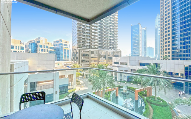 Апартаменты bnbmehomes | Chic 1BR in Downtown nr Burj Khalifa-303