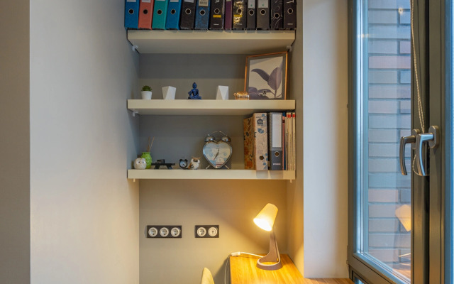 Dizaynerskaya Na Naberezhnoy Nevy Flat