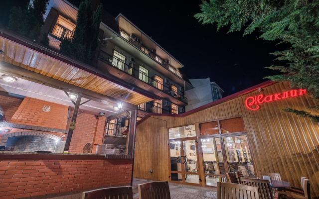 Zhaklin Mini-Hotel