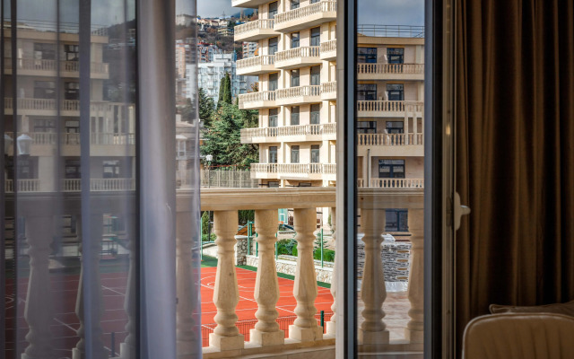 Moskovskiy Kvartal, Yalta Apart Hotel