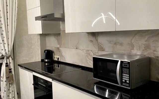 Квартира Двухкомнатная квартира ст. м Грушевка