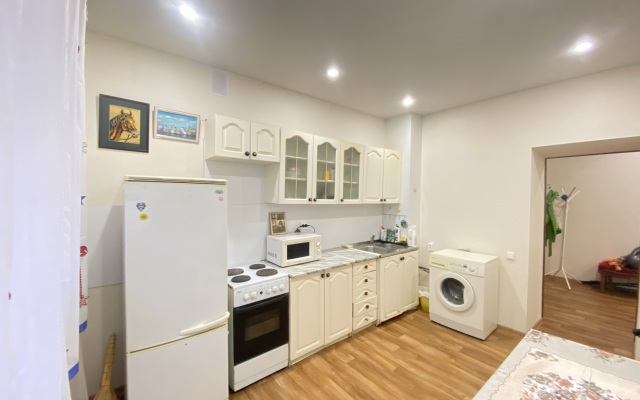 3 Komnatnaya Kvartira Naprotiv Akvaparka Flat