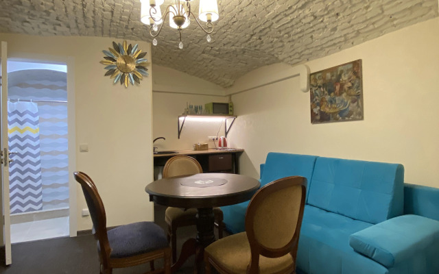 Na Nevskom 84-86 Apartaments