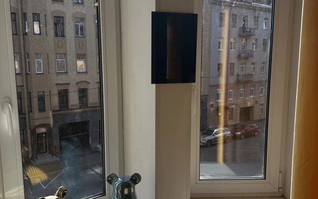 Апартаменты ВО 14/65 Синий свет