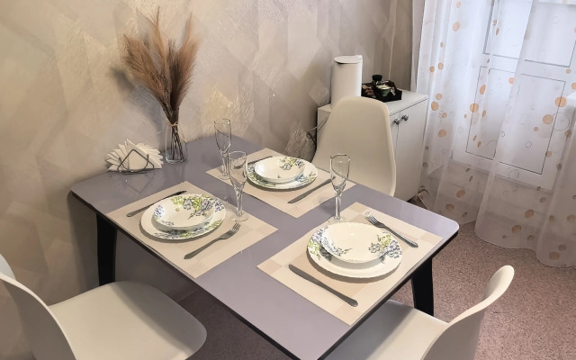 Квартира на Хрустальной