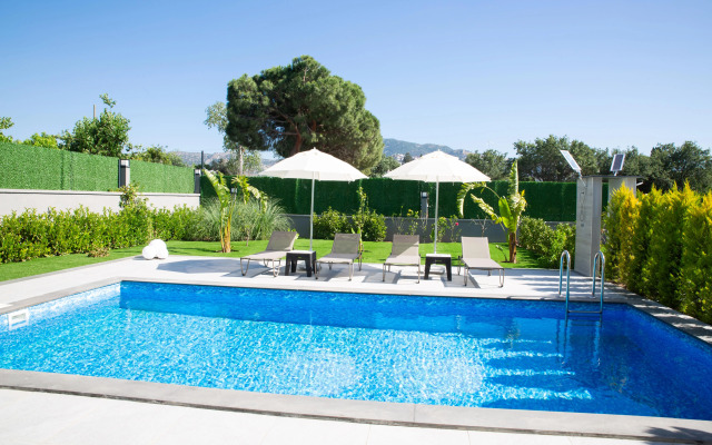 İmportant Group Travel Bd4109 2 Bedroom Villa