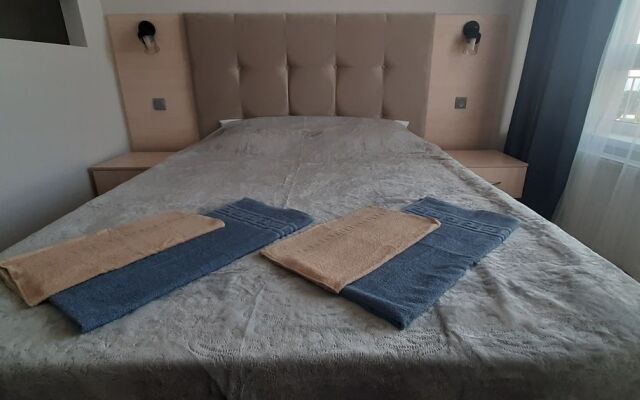 Mechta Flat 2