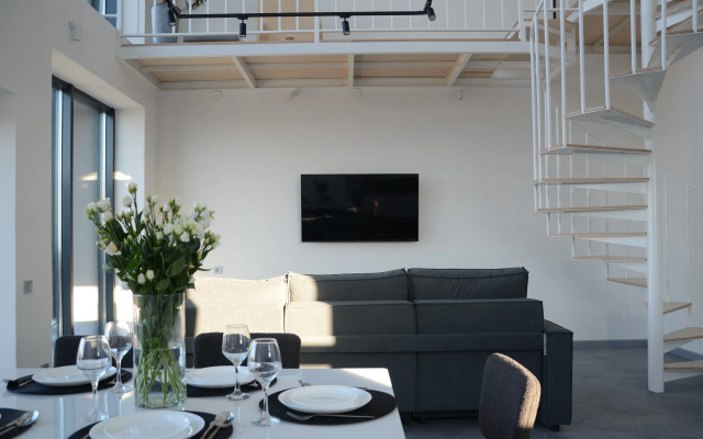 Частный дом Барнхаус с бассейном