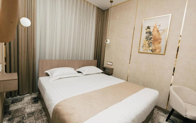 Grand Castle Hotel