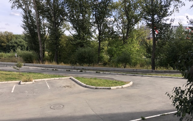 Na Beregu Reki, Tsentr Goroda, Samostoyatelnoye Zaselenie Apartments