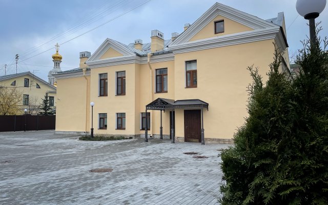 Dom Palomnika u Blazhennoj Ksenii
