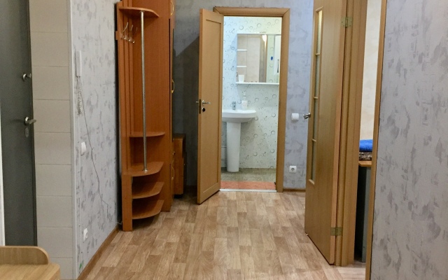 100 Nochey Na Partizanskoy 151 Apartments