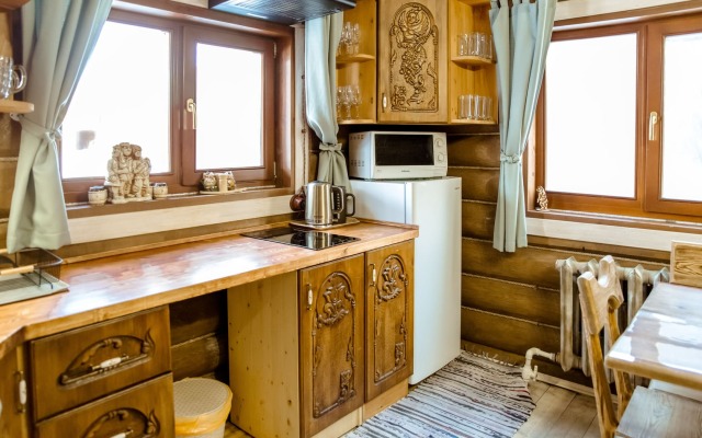 Paratunka Guest House