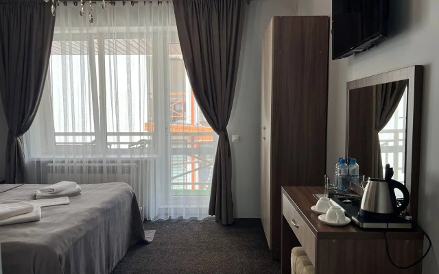 Shatun Hotel