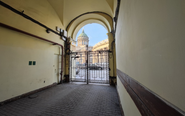 Квартира видовая в Золотом треугольнике Петербурга