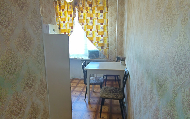 Naprotiv ZHD Vokzala Flat