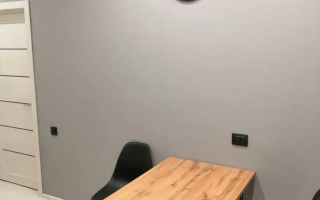 Квартира Олимпийская 87-27