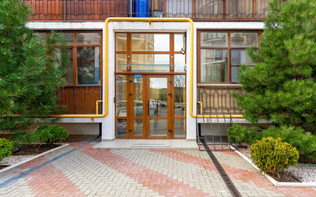 Na Krymskoy Flat