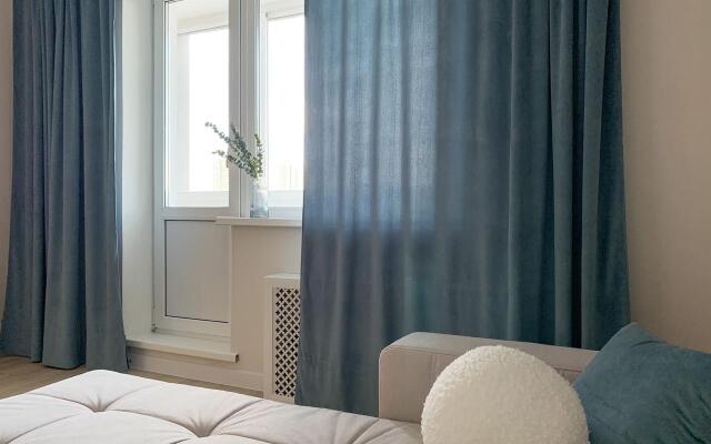 Na Topolinoj Allee s Prostornoj Kuhnej Flat