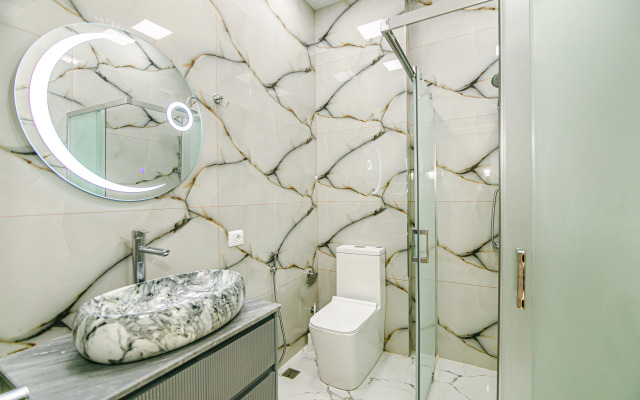 Luxury White in Nizami Street Apartments