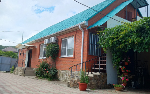 Nikol Guest House
