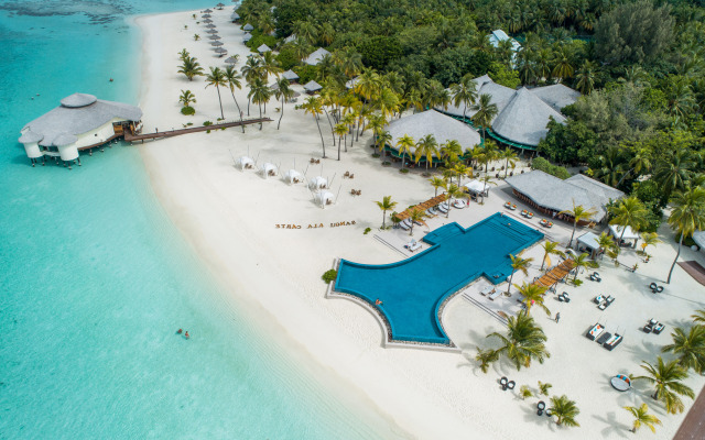 Kihaa Maldives Hotel