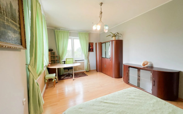 Pavshino Village Private House